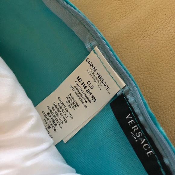 💧💧VERSACE💧💧 - Picture 10 of 12